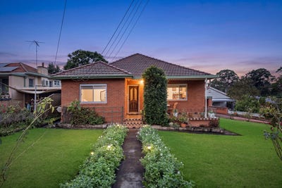 /international/au/11-james-street-baulkham-hills-nsw-151395192/