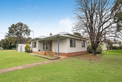 /international/au/28-toogong-street-cudal-nsw-148648940/?lang=en