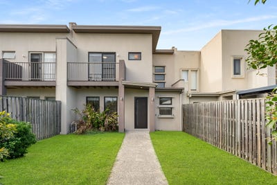 /international/au/8-napier-circuit-silkstone-qld-151533260/