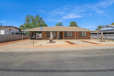 /international/au/3-alma-street-renmark-sa-150365216/