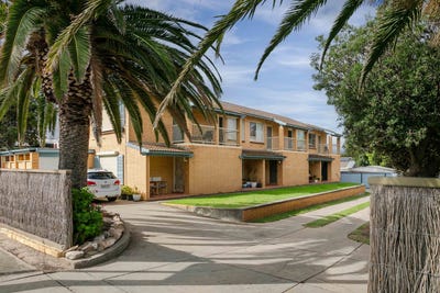 /international/au/8-364-military-road-semaphore-park-sa-150902524/