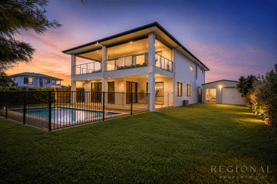 /international/au/34-emperor-drive-elliott-heads-qld-150609636/