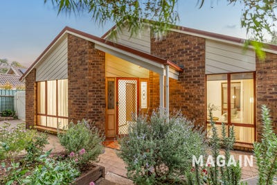 /international/au/37-norman-road-willunga-sa-152625344/