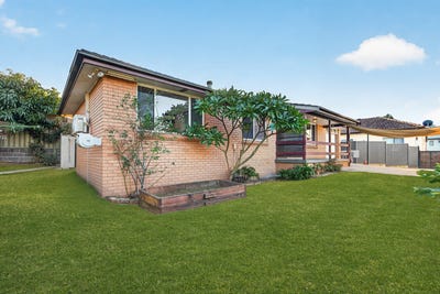 /international/au/52a-frederick-street-pendle-hill-nsw-151071752/