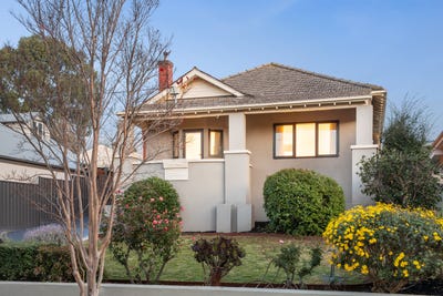 /international/au/27-kellett-grove-kew-vic-151270548/