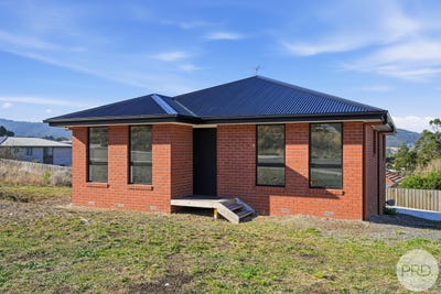 /international/au/11-atkins-street-rokeby-tas-151186112/