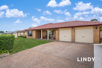 /international/au/108-gardner-circuit-singleton-nsw-152555644/