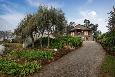 /international/au/22-kiewa-east-road-tangambalanga-vic-151414080/