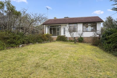 /international/au/96-barton-st-katoomba-nsw-148535032/