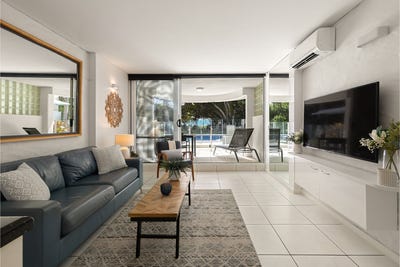 /international/au/7-1-hastings-street-noosa-heads-qld-151150208/