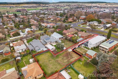 /international/au/131-mitre-street-bathurst-nsw-204544620/