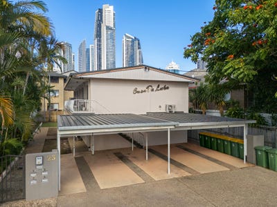 /international/au/2-23-darrambal-street-chevron-island-qld-150909536/