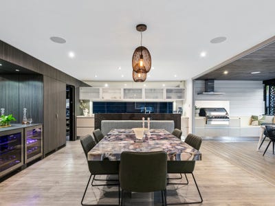 /international/au/93-annie-street-new-farm-qld-150897540/