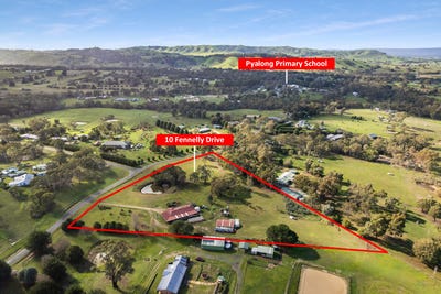 /international/au/10-fennelly-drive-pyalong-vic-700410236/