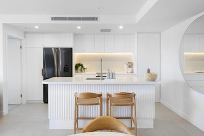 /international/au/703-4-twenty-first-avenue-palm-beach-qld-151415600/