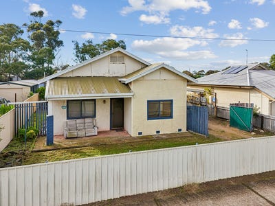 /international/au/27-webb-street-tailem-bend-sa-151576884/