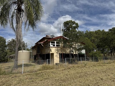 /international/au/367-airport-road-monto-qld-151108656/