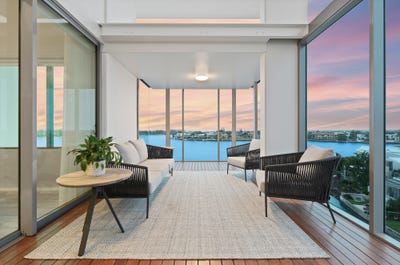 /international/au/2501-ephraim-island-paradise-point-qld-150797024/