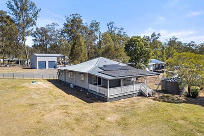 /international/au/31-commodore-drive-south-bingera-qld-152561228/