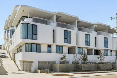 /international/au/6-282-west-coast-highway-scarborough-wa-152553576/