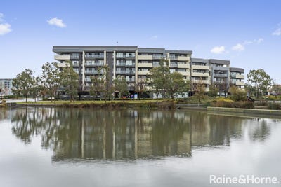 /international/au/244-73-lake-street-caroline-springs-vic-148501060/