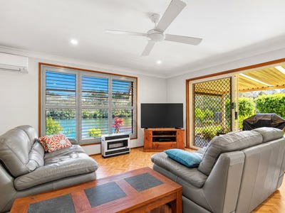 /international/au/11-shearwater-crescent-harrington-nsw-152594396/