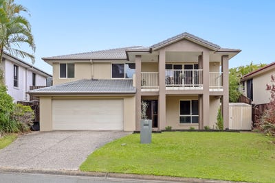 /international/au/47-sheffield-circuit-pacific-pines-qld-151388760/