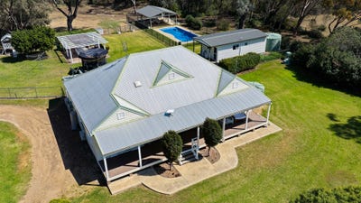 /international/au/154-bendygleet-road-moree-nsw-152441456/