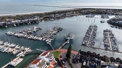 /international/au/lot-451-arcadia-court-north-haven-sa-505128652/