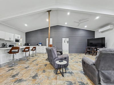 /international/au/-footrot-flats-1009-jambin-dakenba-road-callide-qld-152673924/