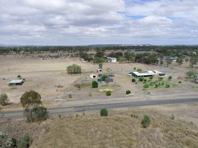 /international/au/-footrot-flats-1009-jambin-dakenba-road-callide-qld-152673924/
