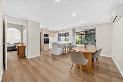 /international/au/44b-camden-street-dianella-wa-151399392/