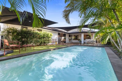 /international/au/6-avocet-avenue-burleigh-waters-qld-151242516/