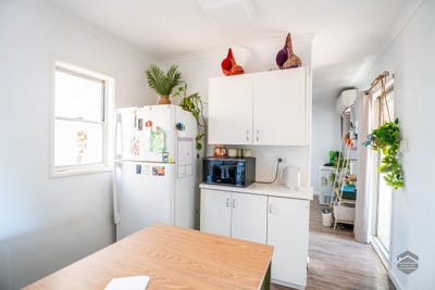 /international/au/7-mauger-place-south-hedland-wa-152063976/