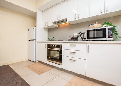 /international/au/1-26-somerset-crescent-south-hedland-wa-148709868/