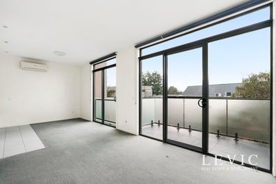 /international/au/3-1656-dandenong-road-oakleigh-east-vic-151617444/