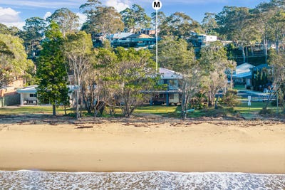 /international/au/28-myamba-parade-surfside-nsw-151366160/