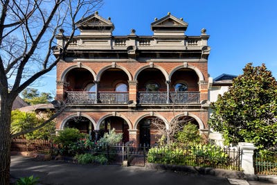 /international/au/178-gatehouse-street-parkville-vic-148634864/?lang=en