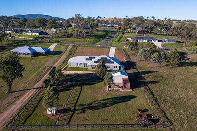 /international/au/69-stockyard-parade-muswellbrook-nsw-151408772/