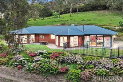 /international/au/37-kalatha-creek-road-glenburn-vic-152725976/