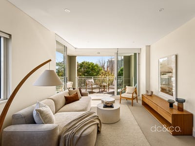 /international/au/212-18-woodlands-avenue-breakfast-point-nsw-148411196/