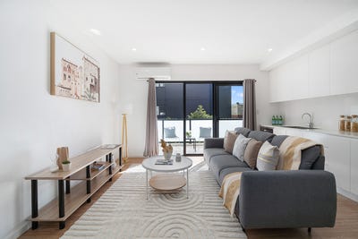 /international/au/204-2a-cooks-avenue-canterbury-nsw-148405688/