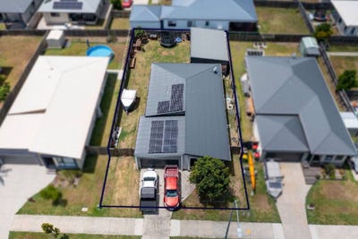 /international/au/38-greenwood-village-road-redbank-qld-151165356/