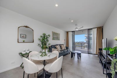 /international/au/1412-10-sickle-avenue-hope-island-qld-148612052/?lang=pt