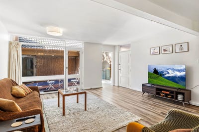 /international/au/55-jeffcott-street-north-adelaide-sa-151168888/