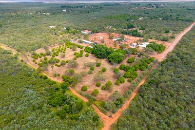 /international/au/25-macleay-street-derby-wa-148095500/
