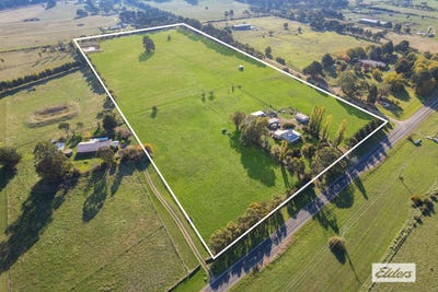 /international/au/359-burton-avenue-kyneton-vic-700405448/