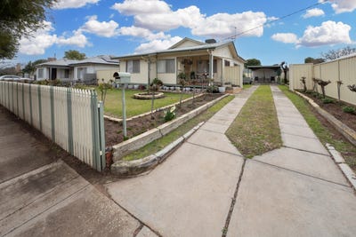 /international/au/32-burton-street-swan-hill-vic-148683692/?lang=de