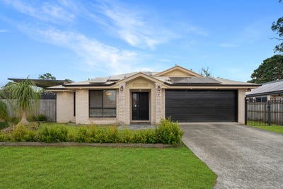 /international/au/28b-pinelands-street-loganlea-qld-152510648/