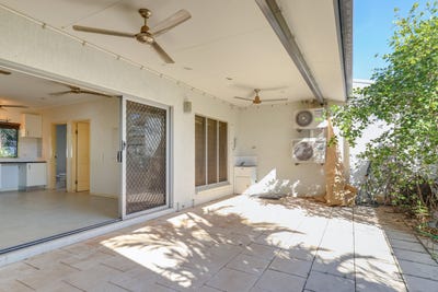 /international/au/2-10-radford-court-coconut-grove-nt-151389204/